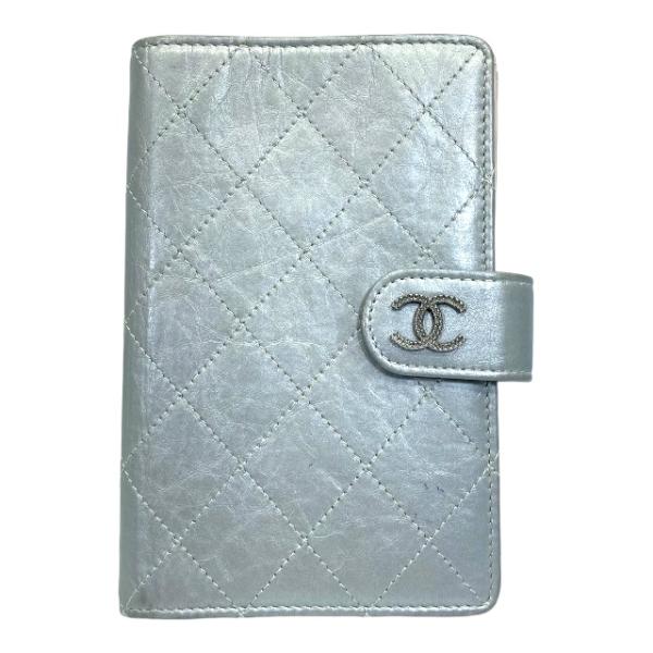 美品✨シャネル　折り財布　マトラッセ　ココマーク　シルバー金具　ラムスキン CHANEL （新品・未使用品）シャネル マトラッセ ココマーク