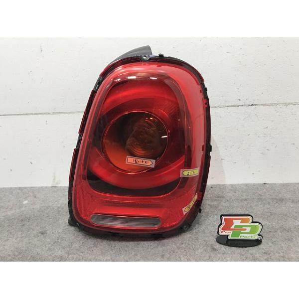 MINI/ミニ F55/F56 純正 右テールランプ/ライト/レンズ 03.526.00