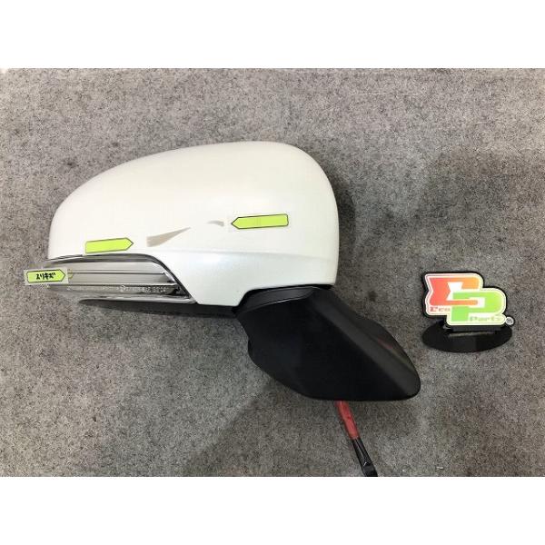 プリウスα ZVW41W 左サイドミラー・ドアミラー S Lセレクション 5人  