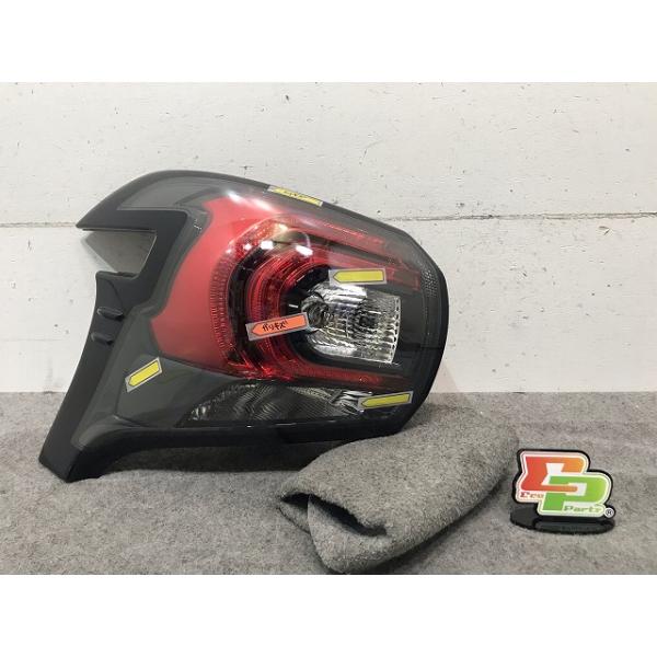 シエンタ　NSP170G　170系　前期　左  テール　ユニットのみ　LED点灯OK　 シエンタ 170系/NHP170G/NSP170G/NSP172G/NCP175G 純正 後期 左