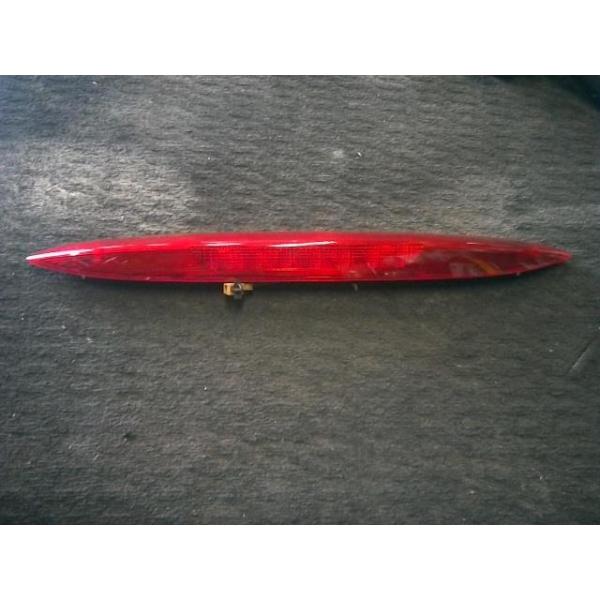 セレナ DBA-C26 ハイマウントストップランプ 20S RE0F10B GN54