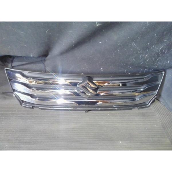 ソリオ MA36S ラジエーターグリル・フロントグリル ハイブリッドMZ 4WD  