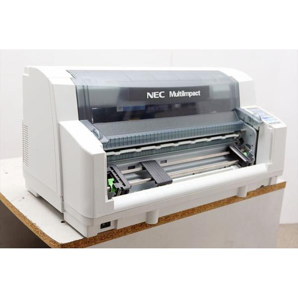 ■機能 手差しから単票印刷、フロントトラクタから連続印刷。 ■用紙送りタイプ 水平型 ■給紙 トラクタ、手差し（シートガイド） ■印刷速度 漢字90字/秒（標準モード）／漢字179字/秒（高速モード） ■用紙サイズ シートガイド/最大A3、...