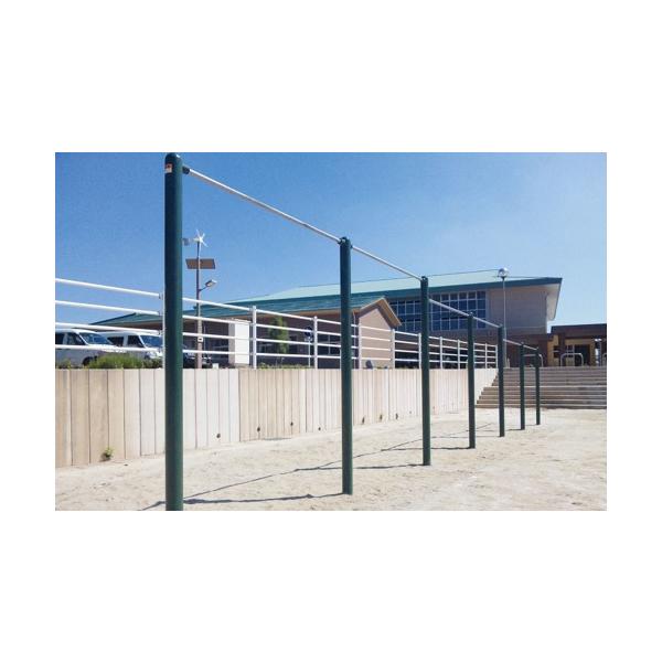 t4.2mmの肉厚パイプで強度を重視した丈夫な鉄棒　柱の色は全7色の中からご希望の色をお選び頂けます。