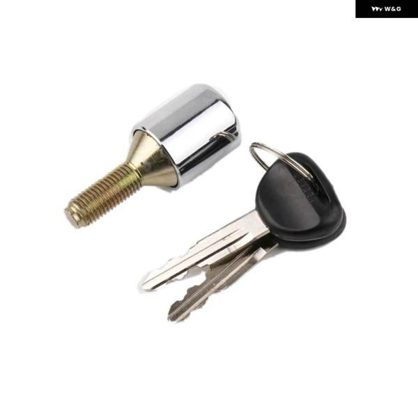 並行輸入品車用スペアタイヤロック キー付き 三菱 パジェロ モンテロ V24 V31 V32 V33 V36 V43 V44 V45 V46 V73 V77 4