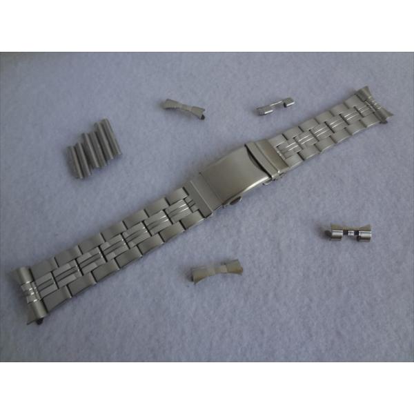 18mm 金色　弓管　リベットブレス　腕時計ヴィンテージ　デッドストック　保管品 18mm 金色 弓管 リベットブレス 腕時計ヴィンテージ デッド