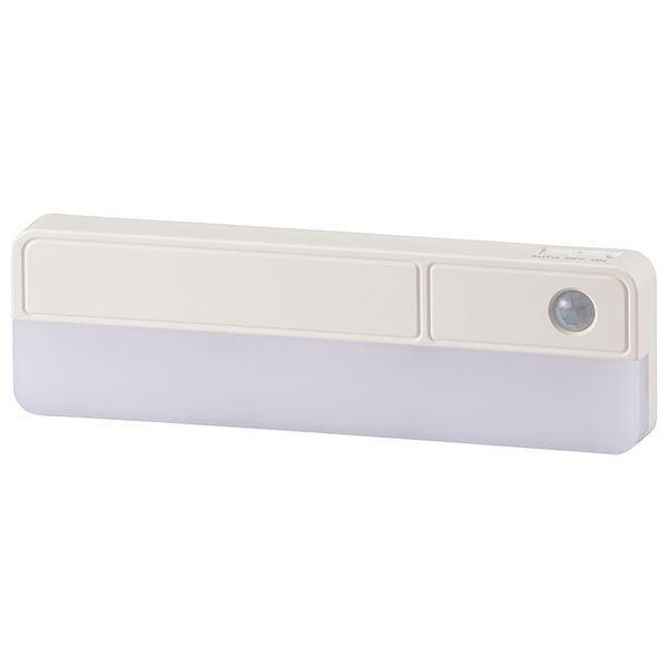 オーム電機　NIT-BLA6JRC-W　LEDセンサーライト 80lm 電池式 [品番]06-4110【定形外郵便】