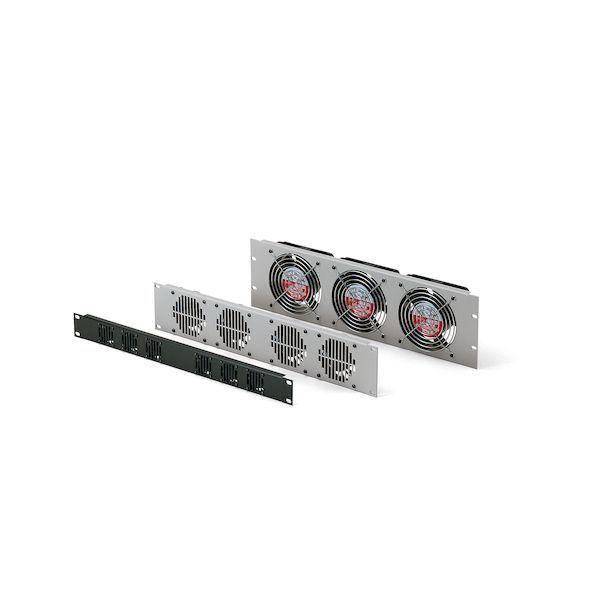 タカチ電機工業 HSP-88PB 直送 代引不可 ファンモーター付ラックパネル HSP88PB