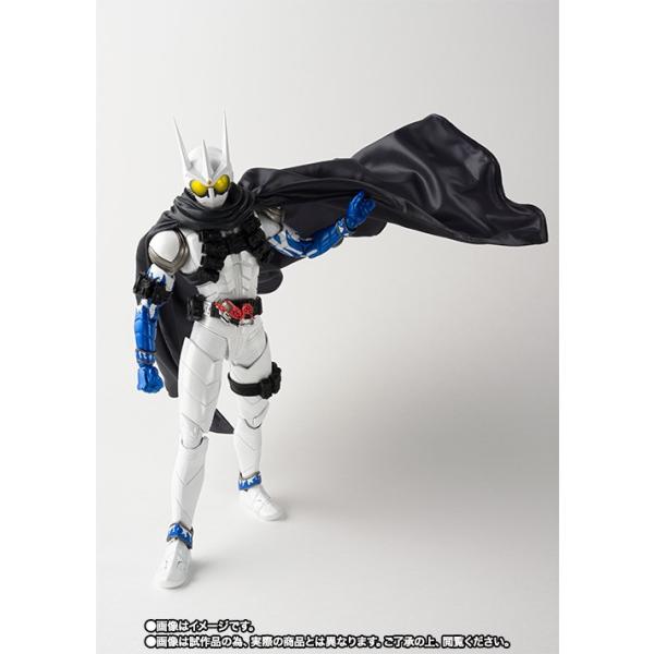 真骨彫製法 S.H.Figuarts 仮面ライダーエターナル(Amazon.co.jp 真骨彫製法 S.H.Figuarts 仮面ライダーエターナル(Amazon.co.jp