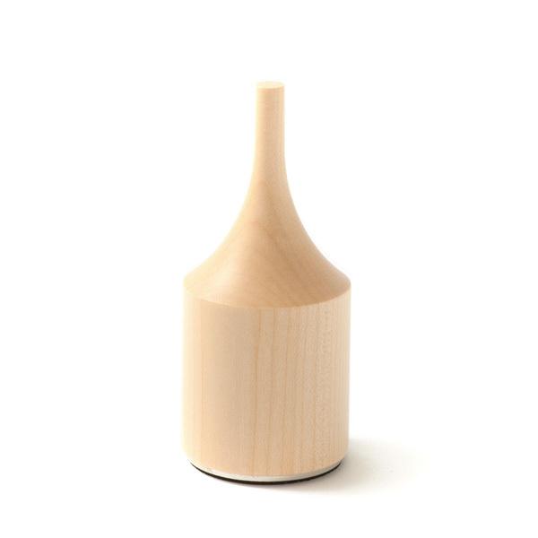 なんとなく置くところはあるけど、ケースにしまい込むのはちょっと面倒なのが、眼鏡の置き場所。リビングや寝室に「定位置」をつくってあげませんか。木製プロダクトメーカー「ミマツ工芸」のブランド「M.SCOOP（エム・スコープ）」のglasses ...