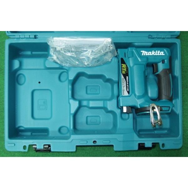 マキタ ST112DZK 18V RT線用充電式タッカ 本体のみ+ケ−ス マキタ ST112DZK 18V RT線用充電式タッカ 本体のみ+ケ−ス
