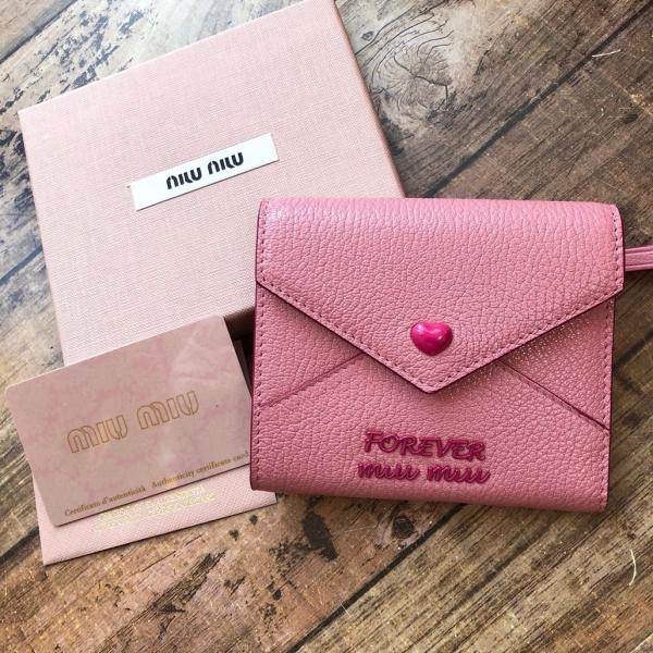 新品 ミュウミュウ ラブレター Miu Miu 三つ折り財布 5mh0142bq3 F0yfx Eg Global 通販 Yahoo ショッピング