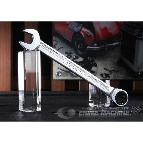 ネコポス発送の場合※お届け日時指定はご利用頂けません※代金引換でのご利用は頂けません※ただし通常品(ネコポス対象外の商品)と買い合わせた場合は、上記の限りではございませんKTCのこだわりを詰め込んだ、NEWラチェットコンビネーションレンチ誕...