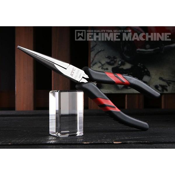 スリムタイプのKTCラジオペンチです。小さなものや、精密な作業に最適です。 デザイン性抜群のグリップは、しっかりした力を加えても手が痛くなりにくく、指をかけやすい形状で、広げるのもラクラク行えます！■型式：PSL-175N■メーカー：KTC...