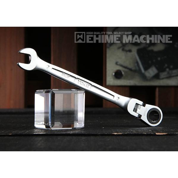 ネコポス発送の場合※お届け日時指定はご利用頂けません※代金引換でのご利用は頂けません※ただし通常品(ネコポス対象外の商品)と買い合わせた場合は、上記の限りではございませんヘッドを任意の角度に調整できるため、今まで工具が届かなかった作業箇所に...