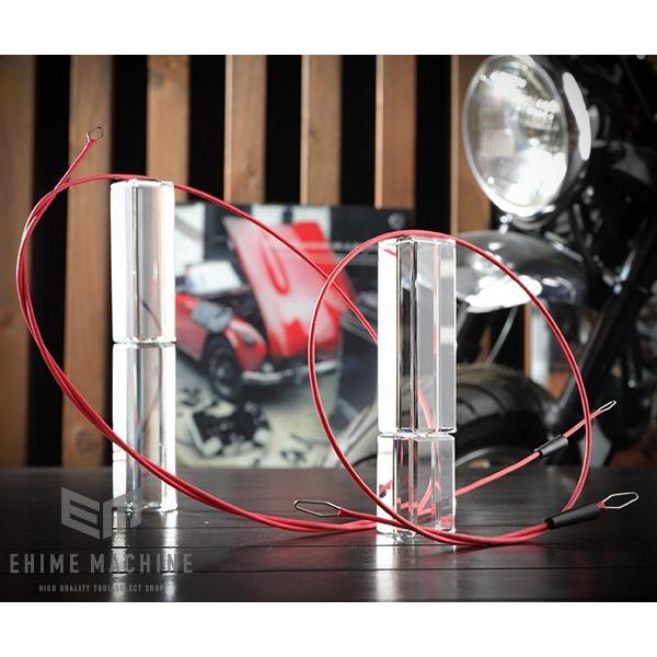 自動車板金作業、整備作業、カーナビ取り付け、バックカメラの配線を通す際などの便利工具！奥まった狭い場所に配線を通したい時に使用する便利工具です。従来の長さ1500mmだけでは、長すぎて取り回しの悪かった箇所も、ショートタイプ730mmもセッ...