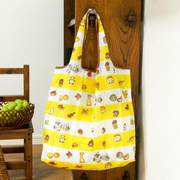 子どもも大人も大好き！ロングセラー絵本『からすのパンやさん』が、便利なエコバッグになりました。かわいくておいしそうないろんなパンがちりばめられています。「どのパンが好き？」なんて会話をしながらお買い物に行くのも楽しそうですね。【サイズ】：縦...