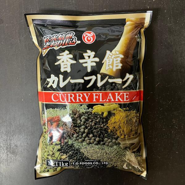 原材料/商品内容：小麦粉、加工油脂、カレー粉、砂糖、食塩、ぶどう糖、オニオンパウダー、ミルポワ/調味料(アミノ酸等)、カラメル色素、酸味料、香辛料抽出物、(一部に小麦・大豆を含む)原産国名：日本商品説明：カレーの香りの中心的な役割を果たす「...