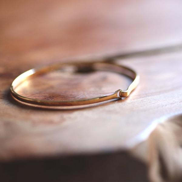 hirondelle イロンデール バングル K18 YG ブレスレット hirondelle イロンデール エペパン et pepin / k18 hv-184-16s