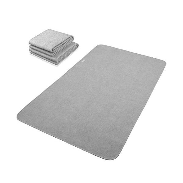 ※併売のため、在庫切れの際はご了承ください。発送委託により倉庫業者がお届けする場合がございます※【洗える除湿シートの5つポイント】P1、湿気をたっぷり吸収してジメジメ対策。P2、備長炭の動きで強力消臭効果！P3、汚れたら洗濯機で丸洗いOK！...