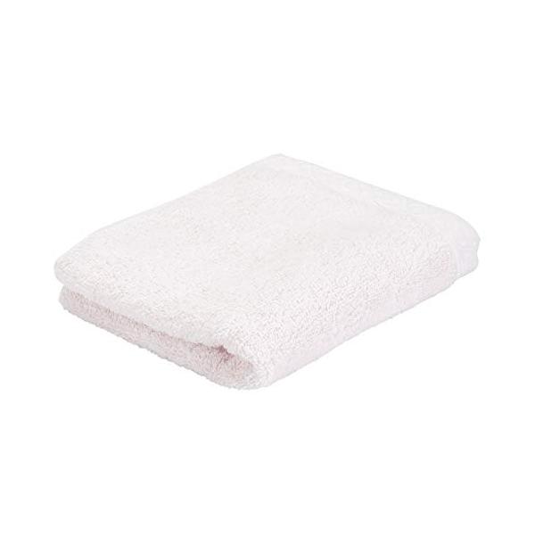 ※併売のため、在庫切れの際はご了承ください。発送委託により倉庫業者がお届けする場合がございます※サイズ: 34X80cm組成:綿100%生産国:日本しっかりとした感触のホテル仕様タオルです。こだわりの日本製。タオルの名産地・今治製で吸水性に...