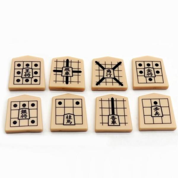 将棋の達人 将棋 ゲーム 簡単 初心者 マニュアル付 2つ折り おもちゃ 家庭 家族 子ども