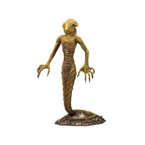 マクファーレントイズ ベオウルフ 呪われし勇者 アクションフィギュア グレンデル マザー Buyee Buyee 日本の通販商品 オークションの代理入札 代理購入