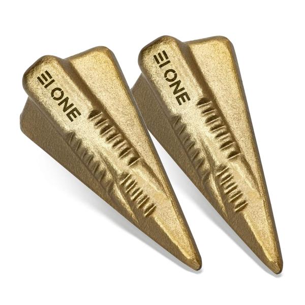 ★★【商品の特徴】★★◎くさびは大きめの丸太でも簡単に割れる！十字形に加工された形状により打ち込みやすく、かつ強力な力を生み出します！◎しっかり重量があるため、打ち込みに必要な力が軽減されます！少ない力で楽々薪割り！女性や初心者にも扱いやす...