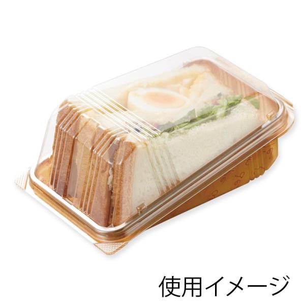 2等分したサンドウィッチを詰めるのにちょうど良いサイズに設計されています。耳つき食パンサイズに最適です。その他にもアイデア次第で様々な使い方ができます。本体・フタ一体成型品です。■商品仕様商品サイズ：横99×縦158×高65mm材質：OPS...