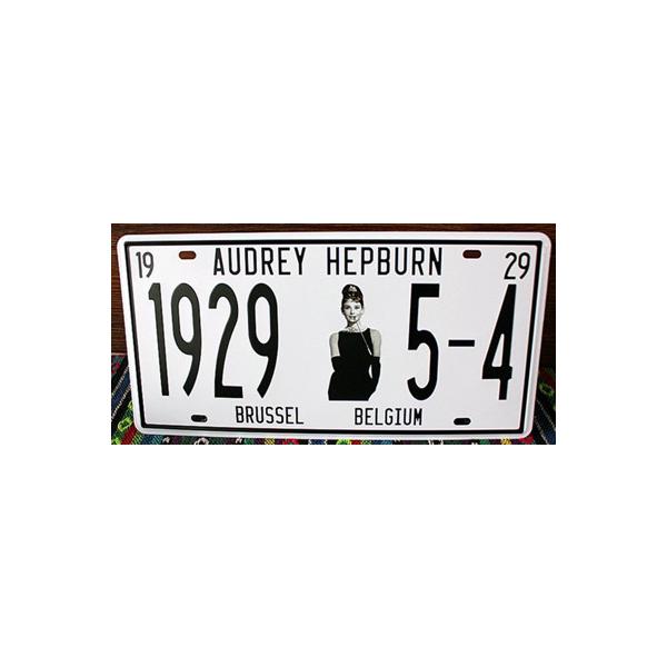 アメリカ雑貨　メタルサイン  オードリー・ヘプバーン誕生日★レトロ調★アメリカンブリキ看板/飾り/バー/レストラン/カフェ/喫茶店/15cm*30cm