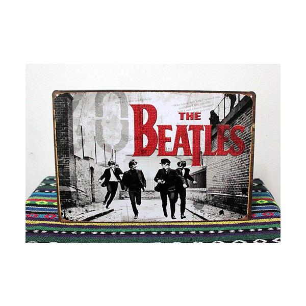 ザ　ビートルズ THE BEATLES  ロックバンド アメリカ雑貨★レトロ調★アメリカンブリキ看板/飾り/バー/レストラン/カフェ/喫茶店/20cm*30cm