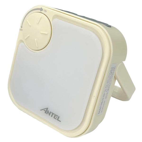 ソーラーで充電、スマホへの給電が可能