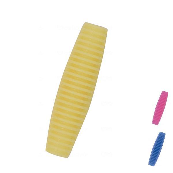 ●サイズ／　全長：9.5cm　グリップタイプ：直径2.1〜2.3cm●重量／24g●材質／シリコン●耐熱温度／200度●食器洗浄機：可●食器乾燥機：可●煮沸消毒：可●カラー／ピンク　イエロー　ブルー●メーカー名／岡部洋食器製作所