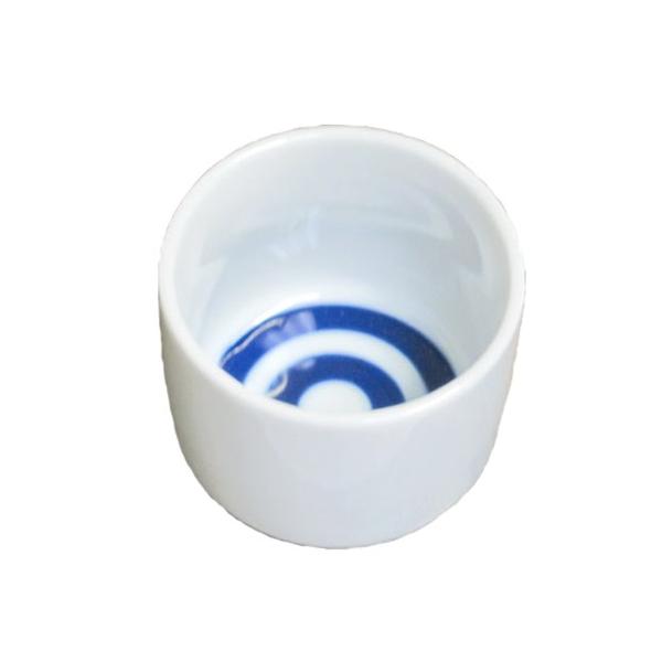 サイズ外径　　　5.0cm高さ　　　4.1cm容量　　　60cc日本酒の利き酒などによくつかわれています。お酒による色や濁りの違いを楽しんでうんちくを語るのも一興かも？各サイズあります