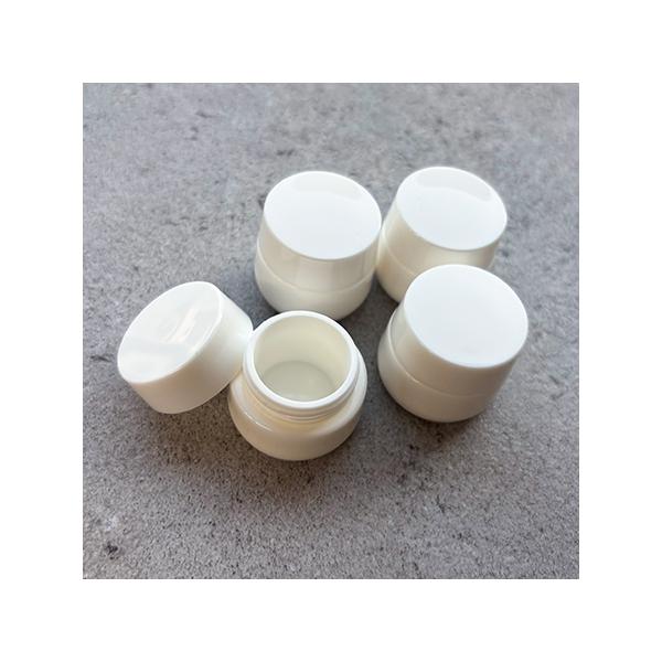 TATオリジナル ジェルコンテナ 5ml 4個セット ネイル 遮光性 ハードジェル ジェルネイル クリアジェル トップジェル ベースジェル 詰め替 空容器 新品 送料無料