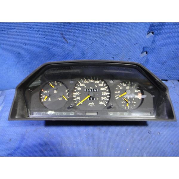 メルセデス ベンツ W124 E280 E320 等 スピード メーター パネル