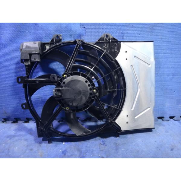 JZX100ファンシュラウド ファン、モーター付き コネクターなし