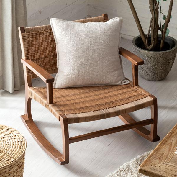 ■サイズ(cm)約 W59 × D65 × H59 × SH36 床からひじ掛けまでの高さ：約 46※多少サイズは前後します。■重量約 6.5kg■素材天然木(チーク)　ラッカー塗装　ポリエチレン ■原産国インドネシア■ご注意※天然木を使用...