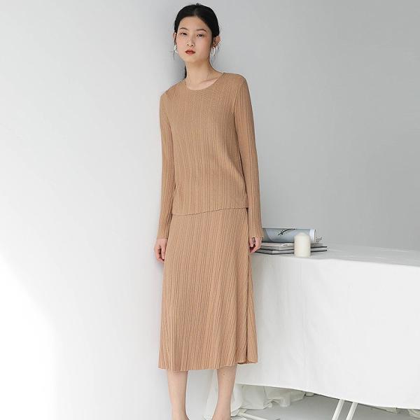 レディース 2点セット 長袖 トップス カットソー ミモレ丈 スカート ボトムス カジュアル キュート 可愛い フェミニン きれいめ 上品 エレガント おしゃれ お出かけ デイリー 普段着 ブラック ブラウン S M サイズ 送料無料