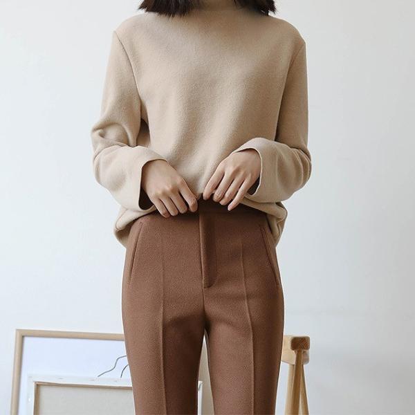 レディース ハイネック ニット セーター カットソー 長袖 トップス カジュアル キュート 大人 可愛い フェミニン おしゃれ お出かけ オフィス デイリー 普段着 ベージュ ブラック カーキ ブラウン フリーサイズ ワンサイズ 送料無料