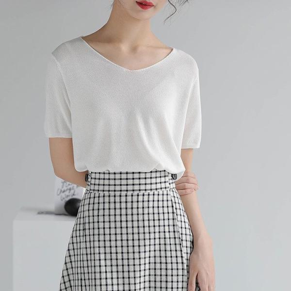 レディース Vネック カットソー 薄手 ニット セーター 半袖 タイト スリム トップス カジュアル キュート 大人 可愛い フェミニン おしゃれ お出かけ オフィス デイリー 普段着 シルバー ブラック グリーン ホワイト フリーサイズ 送料無料