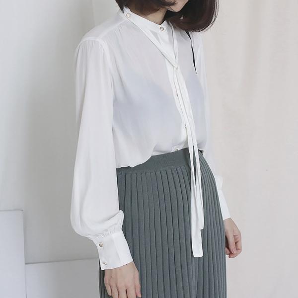 レディース ブラウス シャツ 透け素材 透け感 長袖 無地 シンプル 春 夏 トップス カジュアル キュート 可愛い フェミニン きれいめ 上品 エレガント おしゃれ お出かけ オフィス デート デイリー ホワイト フリーサイズ ワンサイズ 送料無料