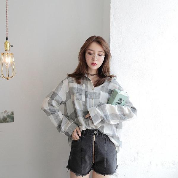 レディース　トップス　シフォン　シャツ　ブラウス　ゆったり　チェック　夏　カジュアル　大人可愛い　ラフスタイル　フェミニン　オフィス　お出かけ　デート　デイリー　ホワイト　フリーサイズ　送料無料