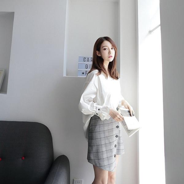 レディース　トップス　シフォン　シャツ　ブラウス　スキッパーカラー　長袖　ゆったり　無地　カジュアル　大人可愛い　フェミニン　オフィス　お出かけ　デート　デイリー　ホワイト　フリーサイズ　送料無料