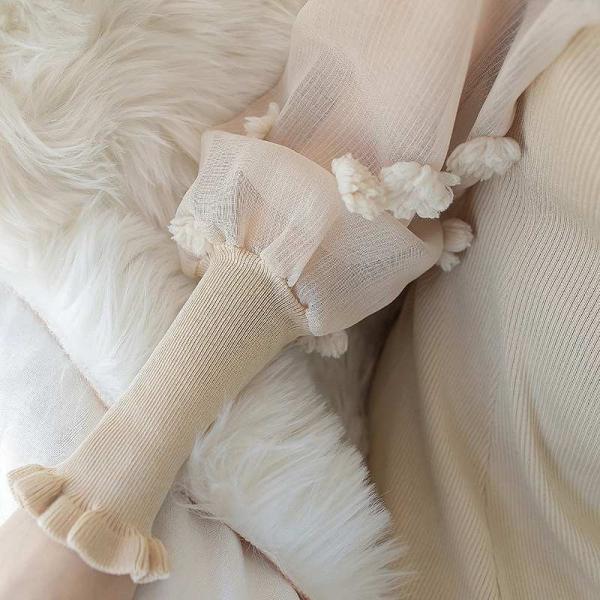 レディース　シフォン　ワンピース　ミモレ丈　バルーン袖　Vネック　長袖　プリーツ　花柄　カジュアル　大人可愛い　フェミニン　オフィス　お出かけ　デート　デイリー　ホワイト　ピンク　フリーサイズ　送料無料