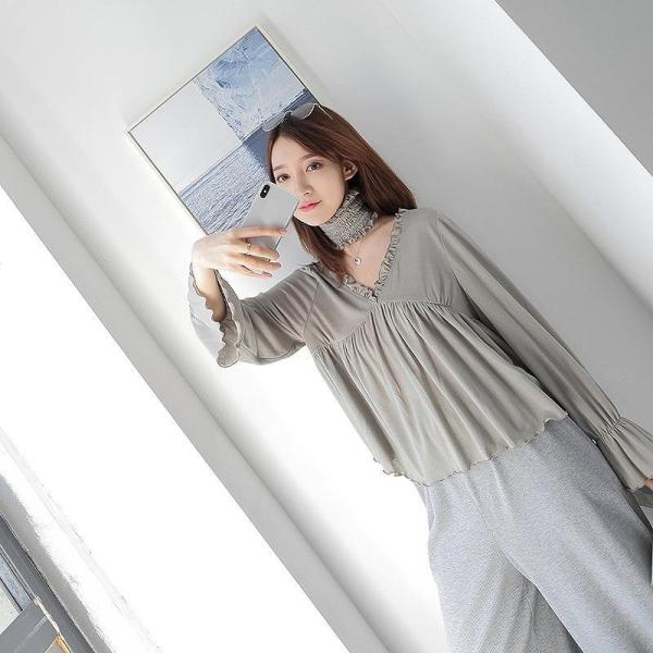 レディース　トップス　カットソー　Vネック　長袖　チョーカー　アンブレラスリーブ　無地　カジュアル　大人可愛い　フェミニン　オフィス　お出かけ　デート　デイリー　グレー　フリーサイズ　送料無料