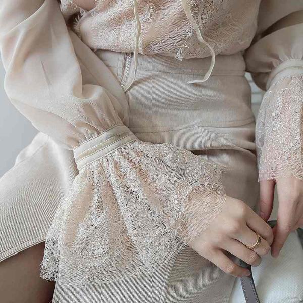 レディース　トップス　シフォン　カットソー　長袖　レース　アンブレラスリーブ　無地　カジュアル　大人可愛い　フェミニン　オフィス　お出かけ　デート　デイリー　ブラック　ベージュ　S　M　L　送料無料