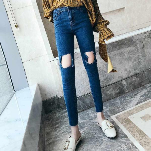 レディース　スキニー　デニムパンツ　カットオフデニム　ダメージ　クラッシュ加工　ジーパン　ジーンズ　ボトムス　カジュアル　キュート　可愛い　フェミニン　きれいめ　おしゃれ　お出かけ　デイリー　普段着　ブルー　ブラック　S　M　L　XL　サイズ　送料無料