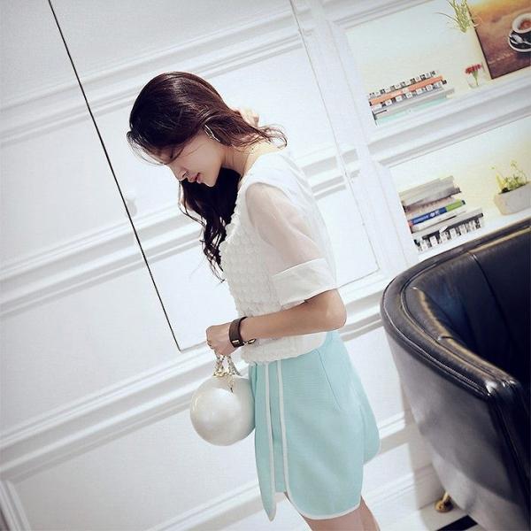 レディース　シフォン　ブラウス　半袖　オーガンザ　透け素材　透け感　トップス　カジュアル　キュート　可愛い　フェミニン　きれいめ　上品　エレガント　おしゃれ　お出かけ　オフィス　デート　デイリー　ホワイト　S　M　サイズ　送料無料