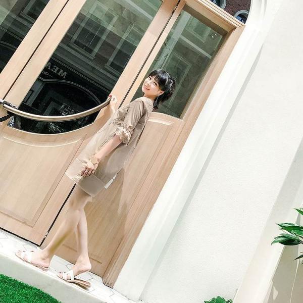 レディース　ワンピース　フレアスリーブ　レース　透け感　ミニ丈　半袖　シンプル　カジュアル　キュート　可愛い　フェミニン　きれいめ　上品　エレガント　おしゃれ　お出かけ　お呼ばれ　カーキ　フリーサイズ　ワンサイズ　送料無料